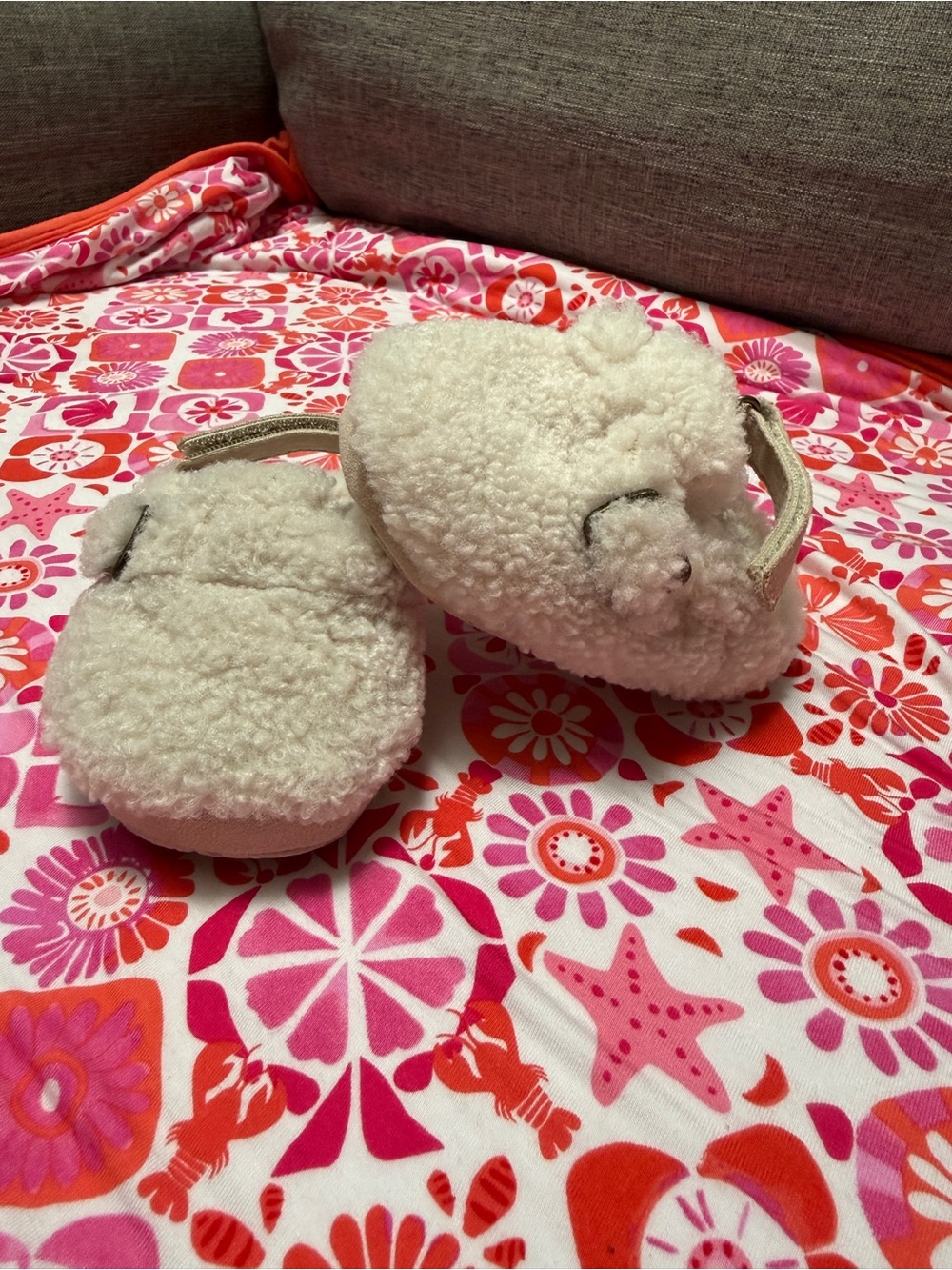 Baby GAP Fuzzy Baby Slippers